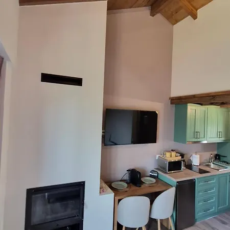Stone Loft * Karpenísion